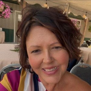 Meet your Posher, Julie